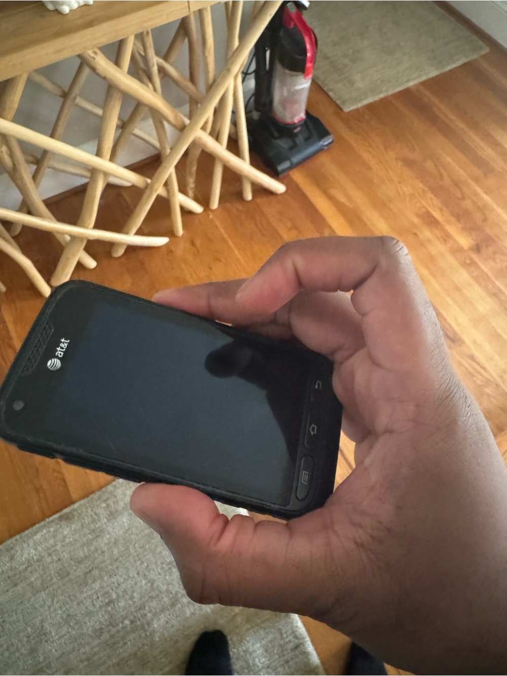 Samsung Galaxy Rugby Pro SGH-I547 AT&T Smartphone – Works – Vintage/Older Model - Picture 6 of 7